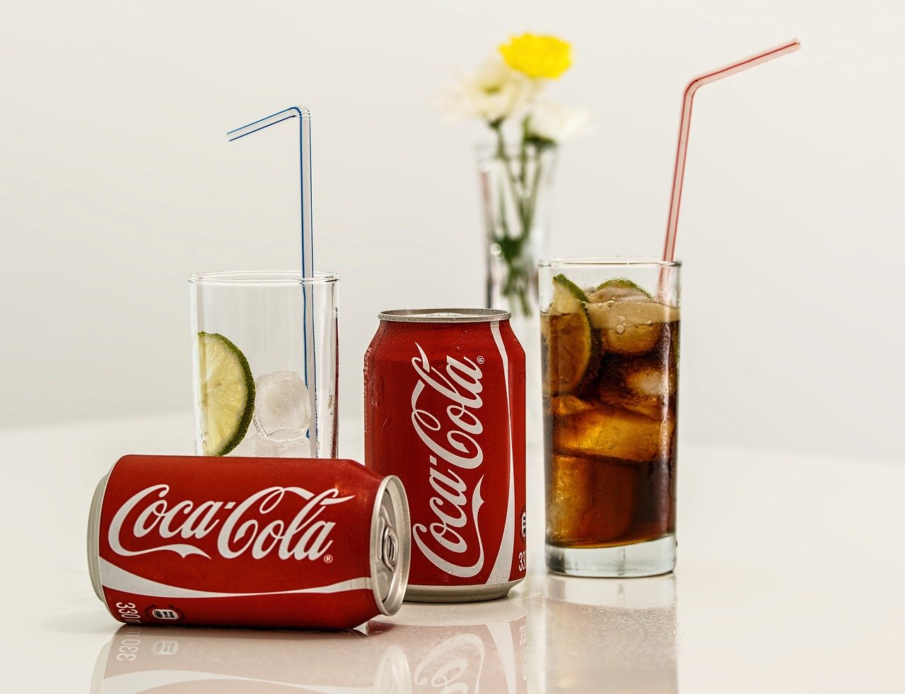 drink, soda, glasses-462776.jpg